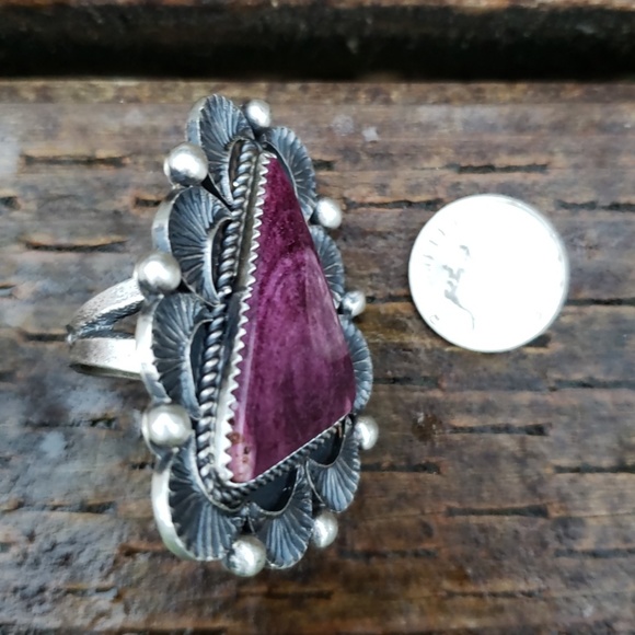 SOLD Vintage Spiny Oyster Native American Ring S 9 - Picture 7 of 8